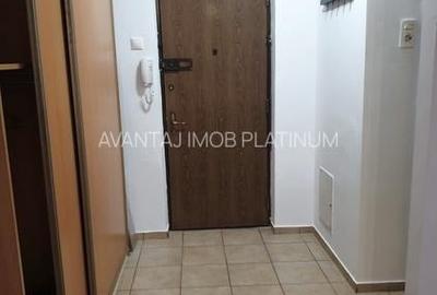 Garsonieră decomandată în Banu Manta - 8