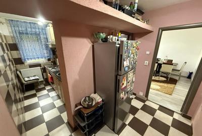 Apartament 2 camere, 42 mp, zona Hotvon - 3