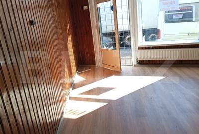Spațiu comercial, de 55 mp, în Central - 5
