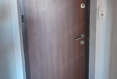 Vand apartament 4 camere Trivale - 1