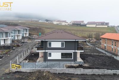 Casă cu 5 camere cu Teren 400 Mp în Chinteni - 3