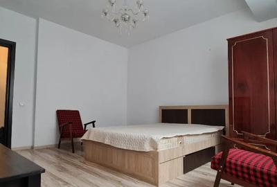 Garsonieră decomandată în Titan - 3