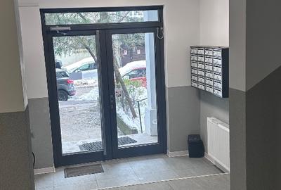 Apartament cu 3 camere decomandat în Tineretului - 10