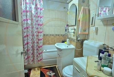 Apartament cu 2 camere decomandat în Micro 17 - 7
