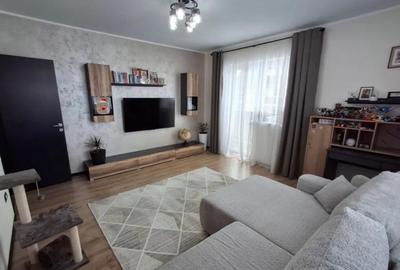 Apartament 2 camere, decomandat - zona Sanpetru - 3