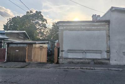 Casă cu 5 camere cu Teren 386 Mp în Central - 5
