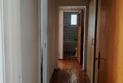 Apartament cu 3 camere semidecomandat în Dristor - 7