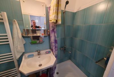 Str Lunga, garsoniera , 225 euro - 6