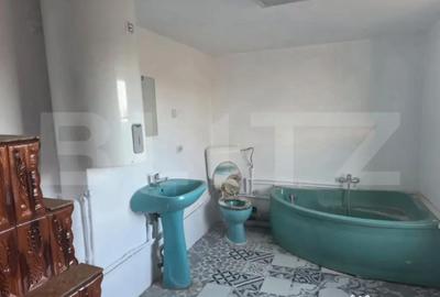 Casă cu 2 camere cu Teren 2500 Mp în Central - 5