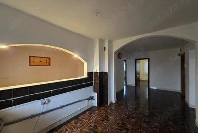 Apartament 4 camere de vanzare SU 78 mp si 2 grupuri sanitare - Simeria, Jud. Hunedoara