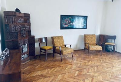 Casă cu 4 camere în Central - 4