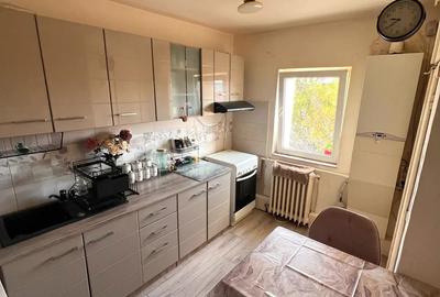 Apartament Dambul Rotund | 3 camere | 2bai | 2balcoane | panorama | boxa si garaj - 1