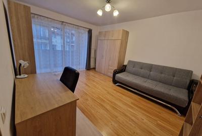 Apartament cu 2 camere semidecomandat, mobilat în Florești