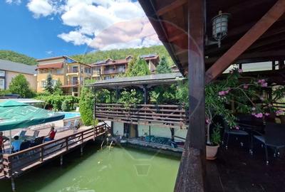 Vanzare  Pensiunea La Ponton / 20 camere / Parcare /  Eselnita - 14
