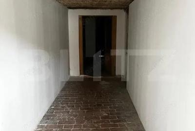 Apartament cu 3 camere semidecomandat în Central - 9