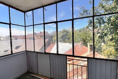 INVESTITIE  2 camere, ultracentral – Str. A.I. Cuza, vizavi de Teatrul National - 12