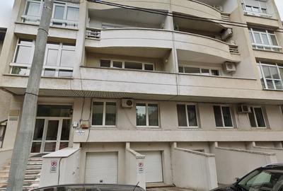 Spatii birouri/clinica in zona Aviatorilor - parter si demisol-350mp - 1