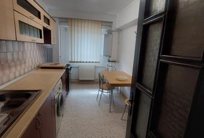 Apartament cu 2 camere decomandat în Tomis III - 13