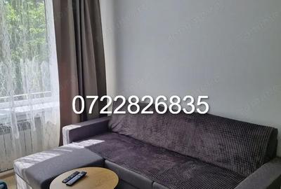 Apartament cu 2 camere decomandat în Titan