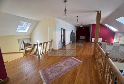 Casa/Vila deosebita 11 camere mobilata-utilata LUX -zona Hoghiz/Brasov - 11