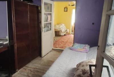 Casă cu 5 camere cu Canalizare în Palazu Mare - 3
