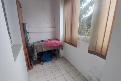 Apartament cu 2 camere semidecomandat, mobilat în Central - 12