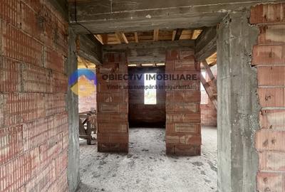 Casă individuală cu 4 camere cu Teren 789 Mp în Vest - 10