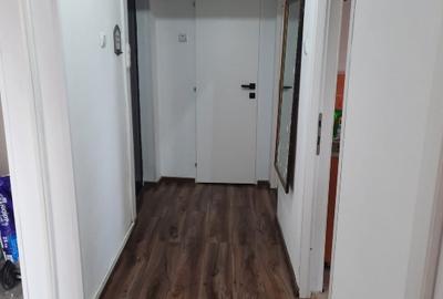 Apartament cu 3 camere decomandat în Aluniș - 9