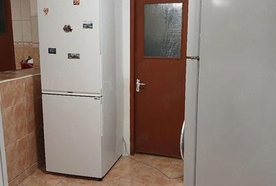 Casă cu 4 camere cu Canalizare în Giulești - 4