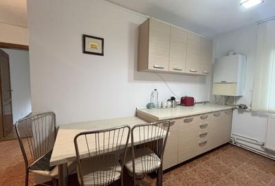 De închiriat apartament modern – Zona Medicină - 4