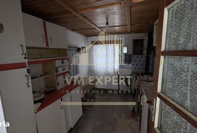 Casă cu 4 camere în Păuleasca - 9