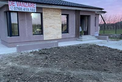 Casă cu Teren 600 Mp în Central - 8