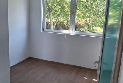 Spațiu comercial, de 200 mp, în Central - 5