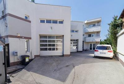 Cladire Moderna, Ideala pentru Locuinta sau Afacere, cu Terasa Panoramica - 28