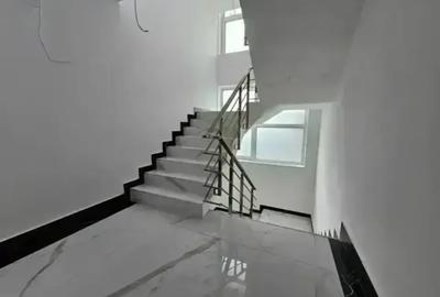 Garsoniera Luminoasa Bloc Premium Titan-Pallady Investitie Sigura - 8