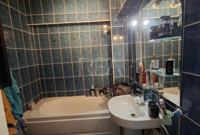 Apartament cu 4 camere decomandat, mobilat în Crângași - 11