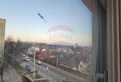 Apartament cu 1 camere de inchiriat in zona 1 Mai - 3