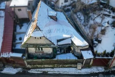 Casă cu 2 camere cu Teren 80 Mp în Schei - 1