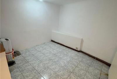 Apartament cu 2 camere în Semicentral