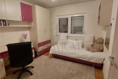 DAMBOVITA - 3 CAM - ETJ.1 - 2 BAI - ANVELOPAT - CENTRALA - ZONA EXCELENTA - 1