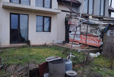 Casă cu 6 camere cu Teren 500 Mp în Ilfoveni - 9