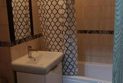 Garsonieră decomandată în Far - 3