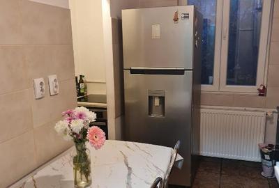 Apartament cu 3 camere decomandat în Ultracentral
