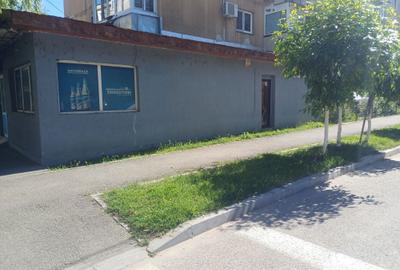 Spațiu comercial, de 80 mp, în Central - 1