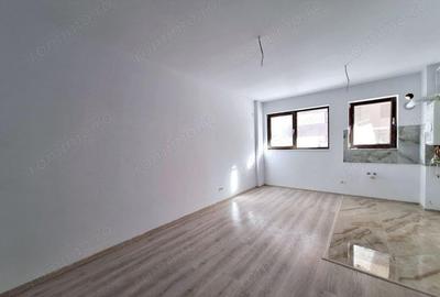 Apartament cu 3 camere decomandat în Girocului - 6