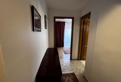 Apartament cu 3 camere semidecomandat, mobilat în P-ța Victoriei - 18