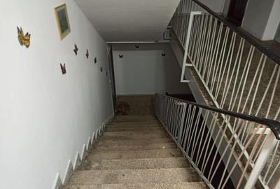 Apartament cu 3 camere decomandat în Brâncoveanu - 35