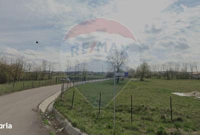 Teren de 2900 mp, în Jucu - 4