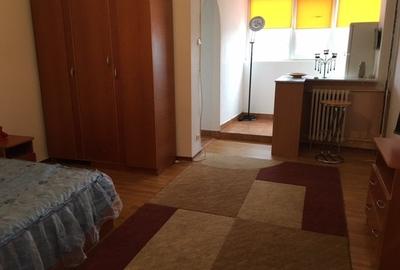 Apartament cu 1 camere semidecomandat în Drumul Taberei