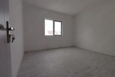 Casă cu Teren 210 Mp în Central - 9